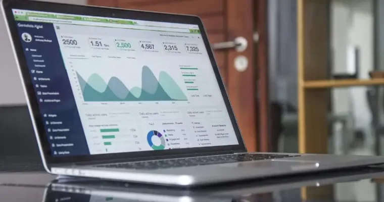 Salidas profesionales y roles emergentes en IA y Big Data